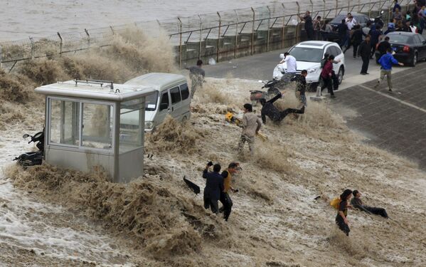 銭塘江の氾濫、中国 - Sputnik 日本