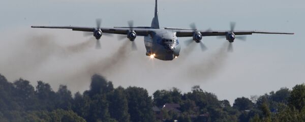 輸送機アントノフ12型機 輸送機アントノフ12型機 - Sputnik 日本