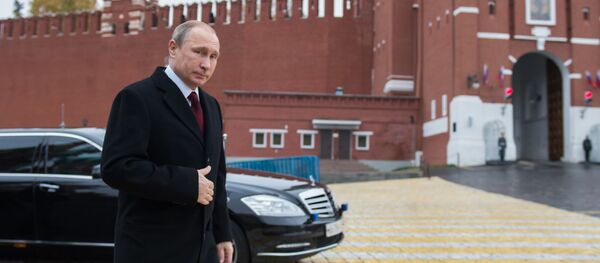 赤の広場におけるロシア大統領ウラジーミル・プーチン 赤の広場におけるロシア大統領ウラジーミル・プーチン - Sputnik 日本