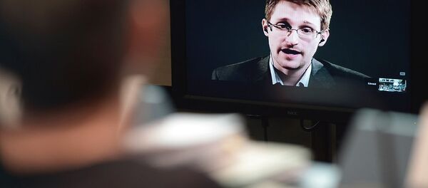 Edward Snowden Edward Snowden - Sputnik 日本