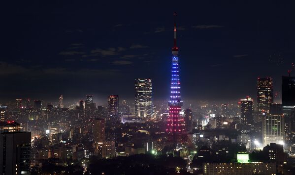 東京タワー　フラン国旗の３色にライトアップ - Sputnik 日本