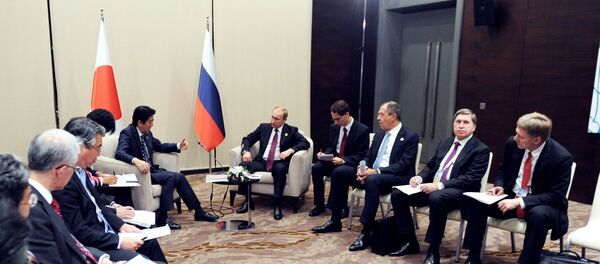 プーチン大統領と安倍首相 - Sputnik 日本