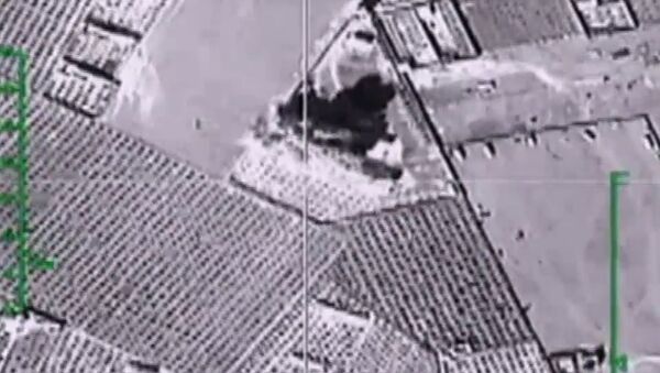 ロシア航空宇宙軍　シリアでテロリストの石油タンクローリーに対する「スイープ」を開始 - Sputnik 日本