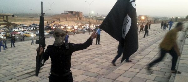 「ダーイシュ(IS)」戦闘員 「神の門」を破壊 「ダーイシュ(IS)」戦闘員 「神の門」を破壊 - Sputnik 日本