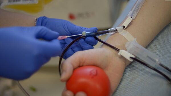 米国　同性愛者の献血禁止措置　制限付きながら解除 - Sputnik 日本