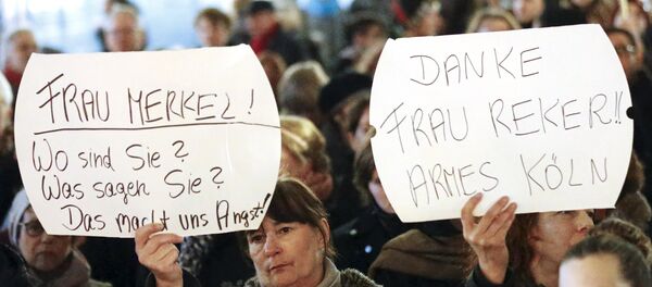 独ケルン大晦日襲撃　女性らが抗議行動 - Sputnik 日本