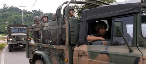 韓国、北との軍事境界線に対戦車ミサイルと自走榴弾砲を配備 - Sputnik 日本