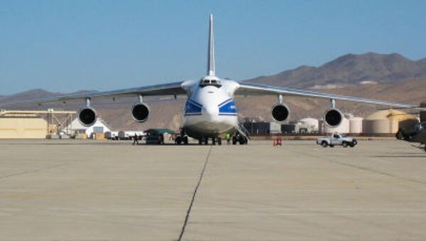 ロシア空軍、シリアのフメイミム基地に1万4000トンの物資を届ける - Sputnik 日本