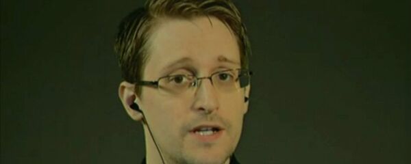 エドワード・スノーデン氏 エドワード・スノーデン氏 - Sputnik 日本