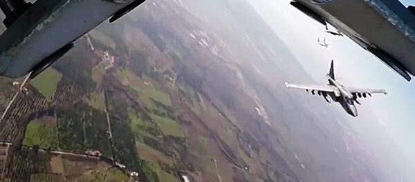 ロシア航空宇宙軍　シリアでテロリストのインフラ施設５７ヶ所を攻撃 - Sputnik 日本