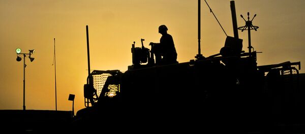 米国、シリア領のクルド人蜂起軍支配地域に基地を構える - Sputnik 日本