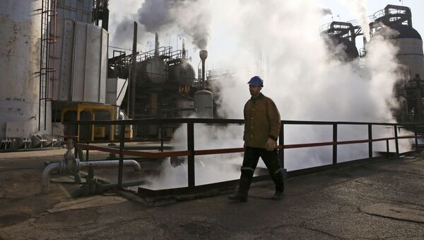 イラン、原油生産凍結の条件を提示する - Sputnik 日本