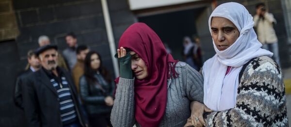 トルコの議員　クルド人の一般市民150人を殺害したと軍を非難 - Sputnik 日本