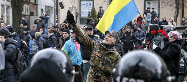 ウクライナの急進主義者　新たなマイダンを組織する - Sputnik 日本