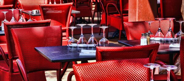 パリのレストラン経営者　銀行家の入店を禁止する - Sputnik 日本