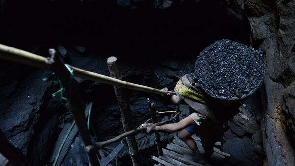 日本企業　露マガダン州の石炭採掘に関心 - Sputnik 日本