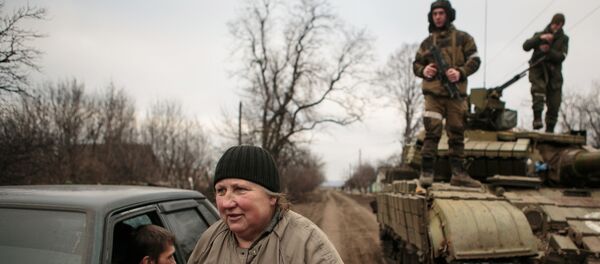 酔ったウクライナ戦車兵 20軒の「灯り」を奪う 酔ったウクライナ戦車兵 20軒の「灯り」を奪う - Sputnik 日本