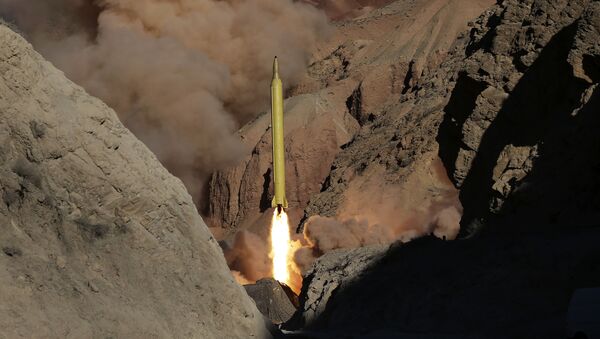 ミサイル発射実験、イラン外務省は「核合意に違反せず」 - Sputnik 日本