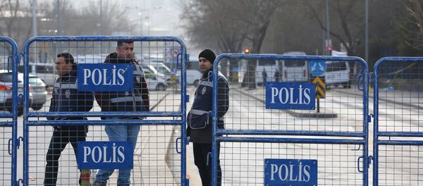 アンカラ中心部で何者かが発砲 アンカラ中心部で何者かが発砲 - Sputnik 日本