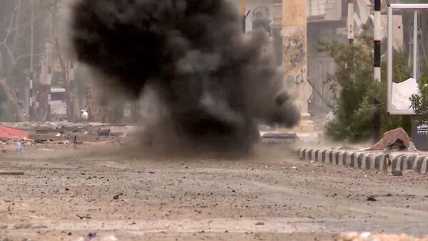シリアの工兵　パルミラの通りで「ダーイシュ（ＩＳ）」が残した地雷を爆破 - Sputnik 日本