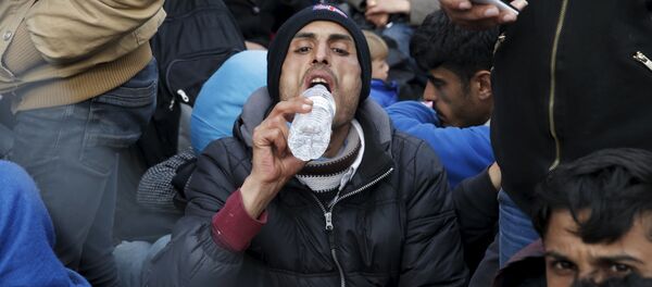 ベルギー、移民が「欧州の価値観を受け入れる」との宣誓書に署名することを義務化 - Sputnik 日本