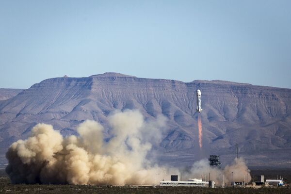 米民間宇宙開発企業ブルーオリジン（Blue Origin）、再利用型ロケット「ニュー・シェパード（New Shepard）」.の打上げと軟着陸を成功裏に実施。 - Sputnik 日本