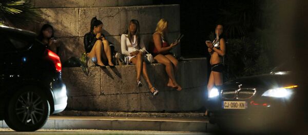 フランス　外国人売春婦に在留許可を交付 - Sputnik 日本