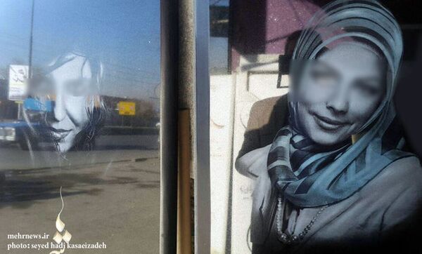 「墓場でセルフィー」 - Sputnik 日本