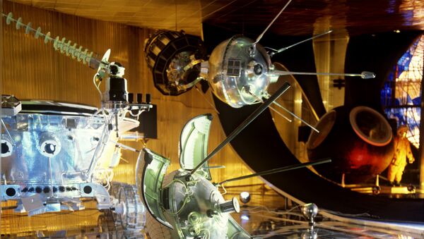 宇宙博物館 - Sputnik 日本