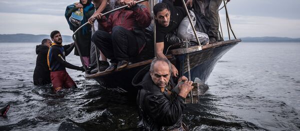 トルコ西岸でシリア難民１１人が溺死　児童５人も - Sputnik 日本