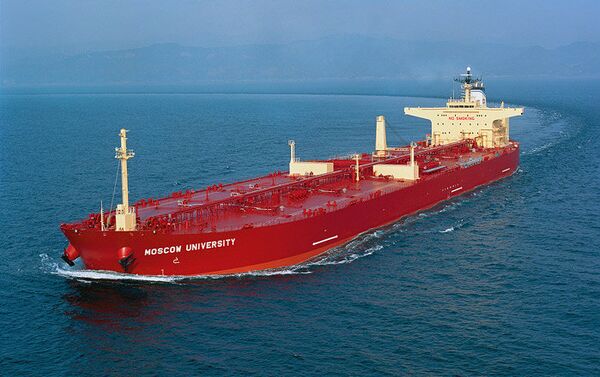 カスピ海の炎上タンカー、消化しないことを決定 - Sputnik 日本