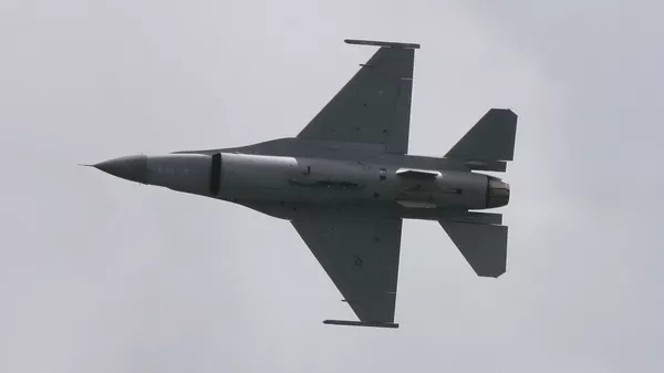 F-16