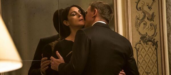 ジェームズ・ボンド - Sputnik 日本