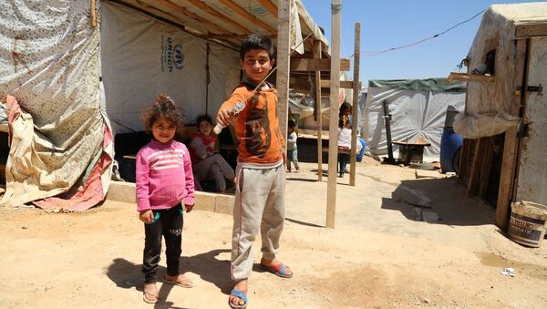 レバノンの難民少年：僕は働きたくない。学校に通いたい。 - Sputnik 日本
