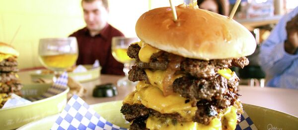 科学者ら、脂肪食品は脳の縮小につながると警告 - Sputnik 日本