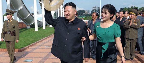 金正恩の妻、久しぶりに公に姿を現す【写真】 金正恩の妻、久しぶりに公に姿を現す【写真】 - Sputnik 日本