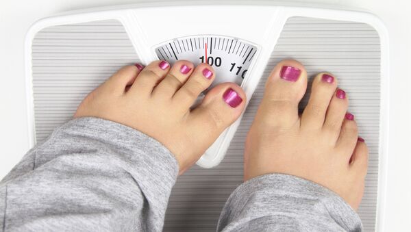 英国人女性　３年間で肥満から拒食症に - Sputnik 日本