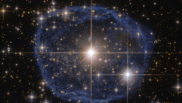 Сверкающая звезда класса Вольфа-Райе WR 31a в центре голубого Пузыря - Sputnik 日本