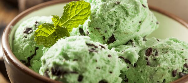 Фисташковое мороженое - Sputnik 日本