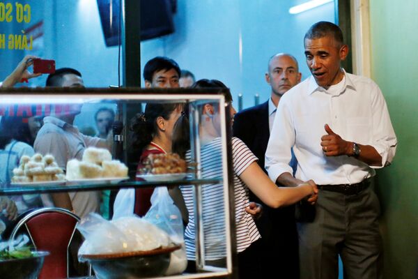 オバマ大統領、ハノイのレストランでランチを終了 - Sputnik 日本