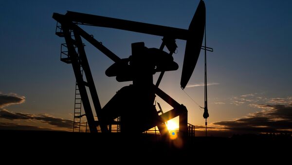 原油価格　サウジアラビア・エネルギー相の発言を受けて様々な方向で取引 - Sputnik 日本