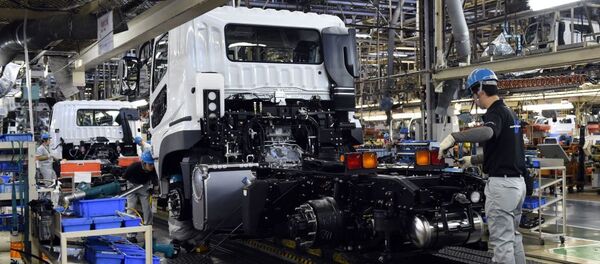 三菱ふそう ロシア市場に残り、9月からトラックの組み立て再開 三菱ふそう ロシア市場に残り、9月からトラックの組み立て再開 - Sputnik 日本