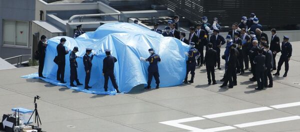 東京 首相官邸の屋上で小型カメラ付きの無人機見つかる 東京 首相官邸の屋上で小型カメラ付きの無人機見つかる - Sputnik 日本