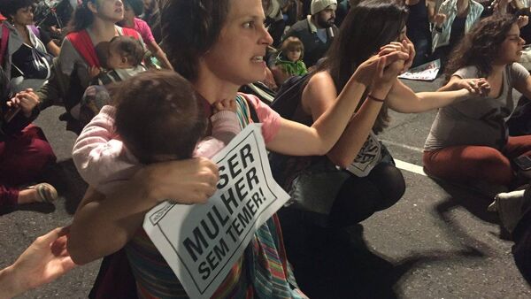 Mulheres protestam em ato Por Todas Elas contra a cultura do estupro – São Paulo, 01/06/2016 - Sputnik 日本