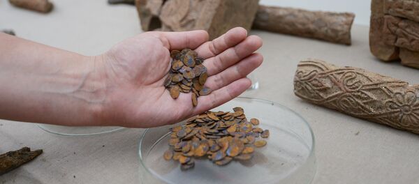 Презентация клада XVII века, найденного в Москве - Sputnik 日本