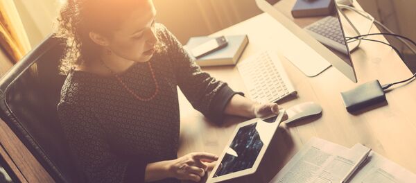 事務所 - Sputnik 日本