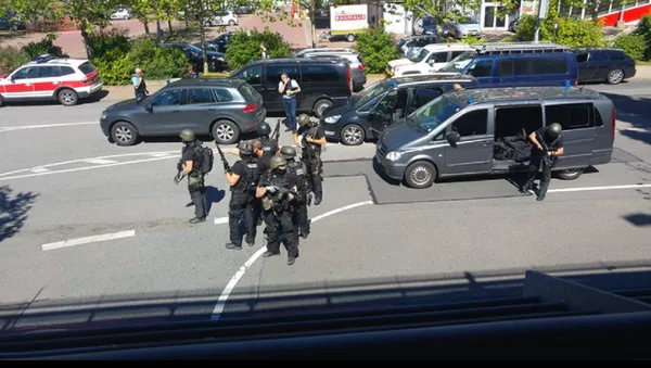 新聞報道によれば、ドイツの映画館での乱射事件の負傷者20人から50人 - Sputnik 日本