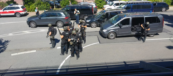 新聞報道によれば、ドイツの映画館での乱射事件の負傷者20人から50人 - Sputnik 日本