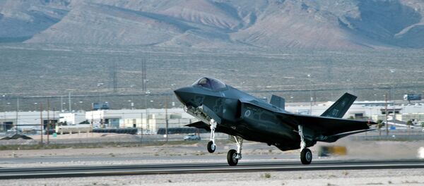 報告:米国の新戦闘機、性能でソビエト機に劣る 報告:米国の新戦闘機、性能でソビエト機に劣る - Sputnik 日本