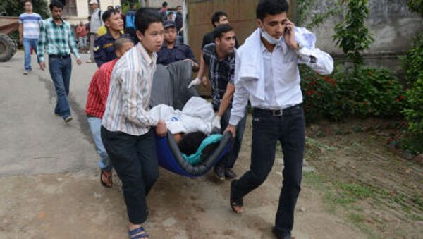 ネパール大地震の犠牲者数、９００人にせまる - Sputnik 日本
